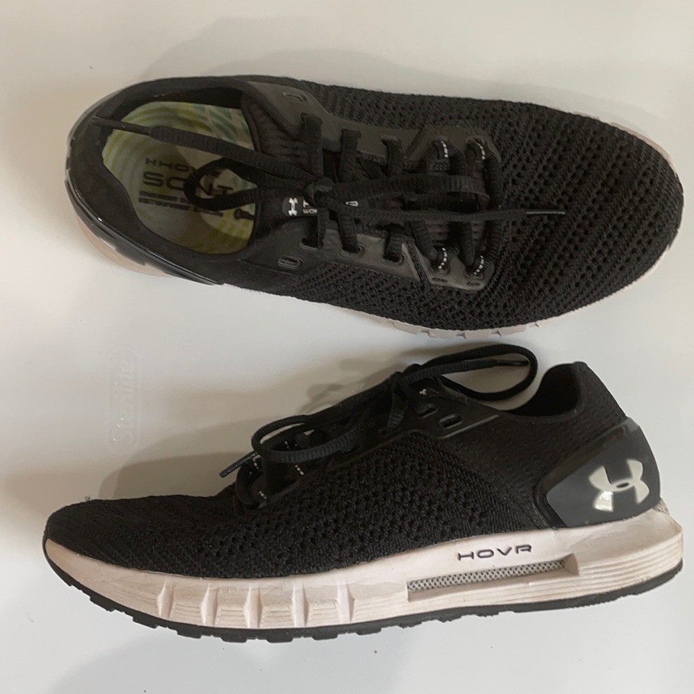 Under Armour Sonic HOVR shoes. Women’s Size 7.5.